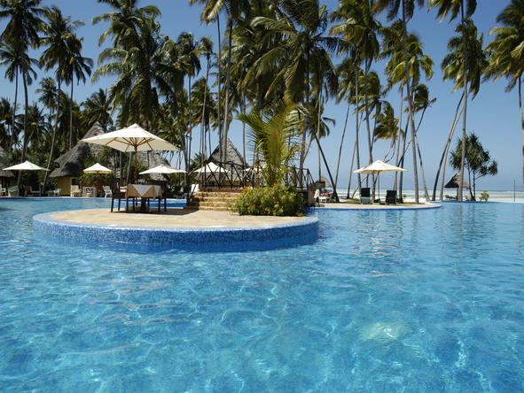 Ocean Paradise Resort - Pool 